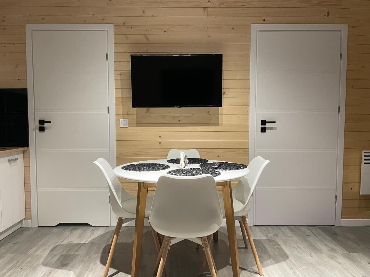 Reddoor Zator Lake Houses Екстер'єр фото