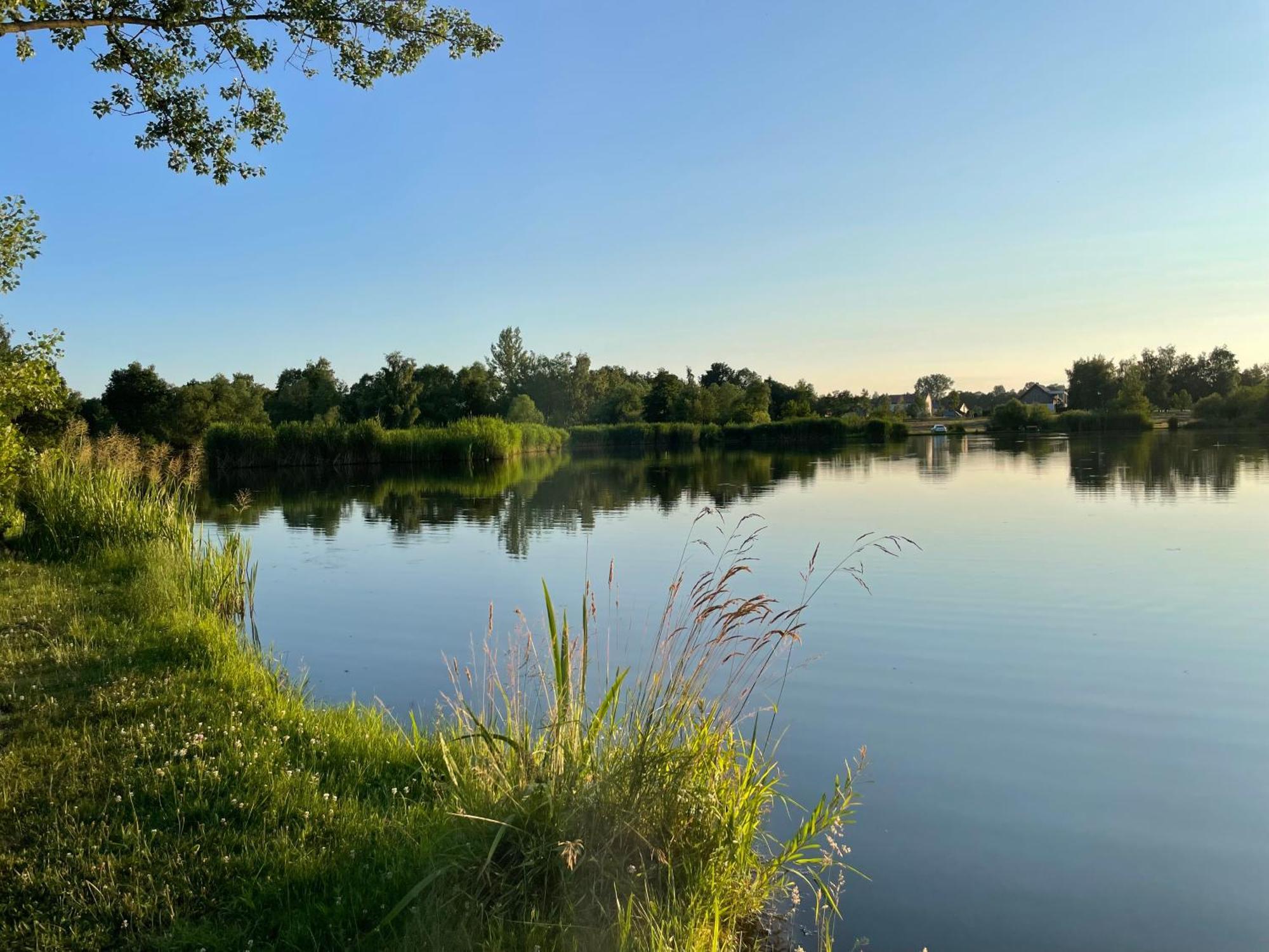 Reddoor Zator Lake Houses Екстер'єр фото